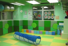 Kidz-n-Us KIDZ N US Club Learning Centre Kids Language Class Tsuen Wan 