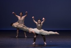 Edge n Pointe Dance Centre performance